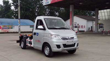 CLW5022ZXX5型車廂可卸式垃圾車_1.jpg