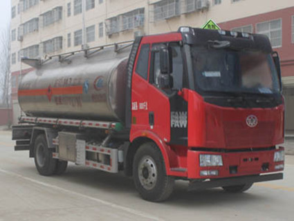 CLW5161GYYLC5型鋁合金運(yùn)油車_1.jpg