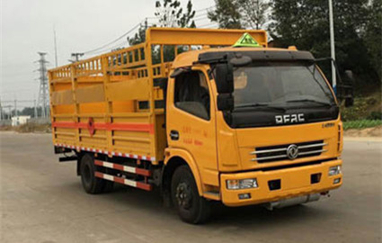 CLW5110TQPD5型氣瓶運(yùn)輸車(chē)_1.jpg