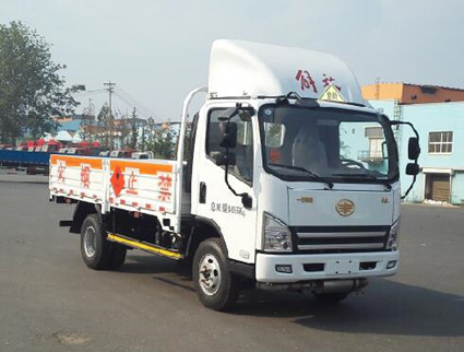 CA5045TQPP40K17L1E5A84型氣瓶運輸車_1.jpg