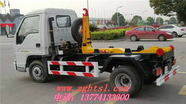 福田小鉤臂垃圾車AA (1).jpg
